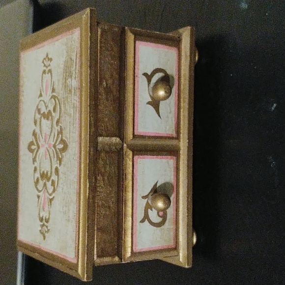 Music box, trinket box - Picture 1 of 5